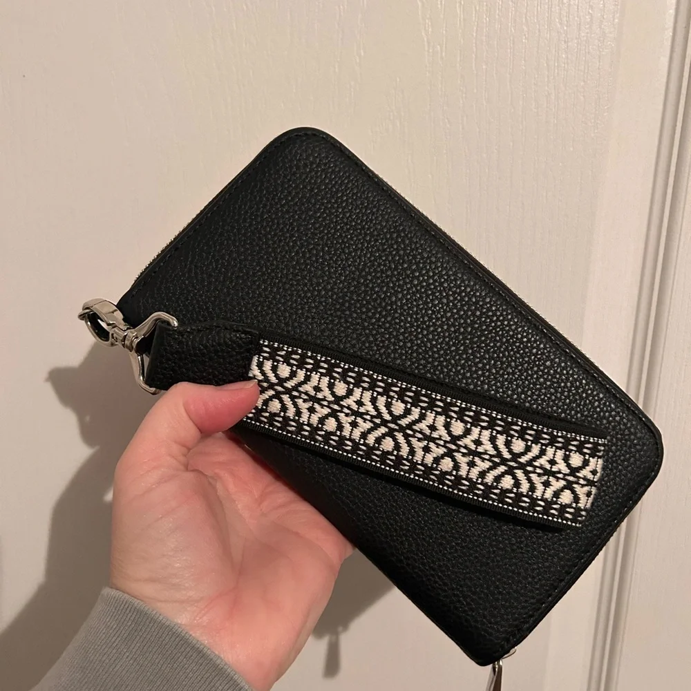 Thirty-one Around Town Tote & Matching Wallet - Picture 6 of 12